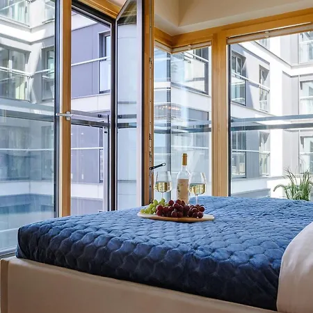 Luxury In Apartment *